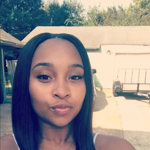 Meet your Posher, Tamara